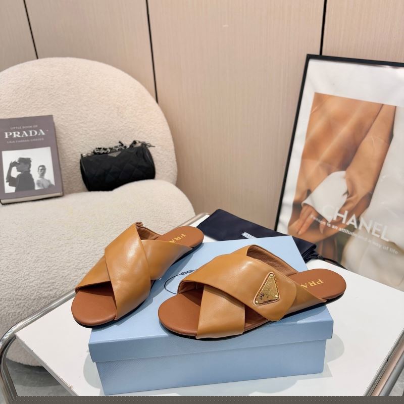 Pra*a slippers